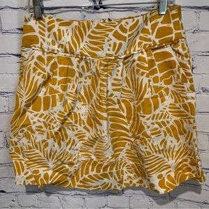 Ann Taylor LOFT Cute Mustard Yellow Skirt Pockets Floral Leaf Print Size 4